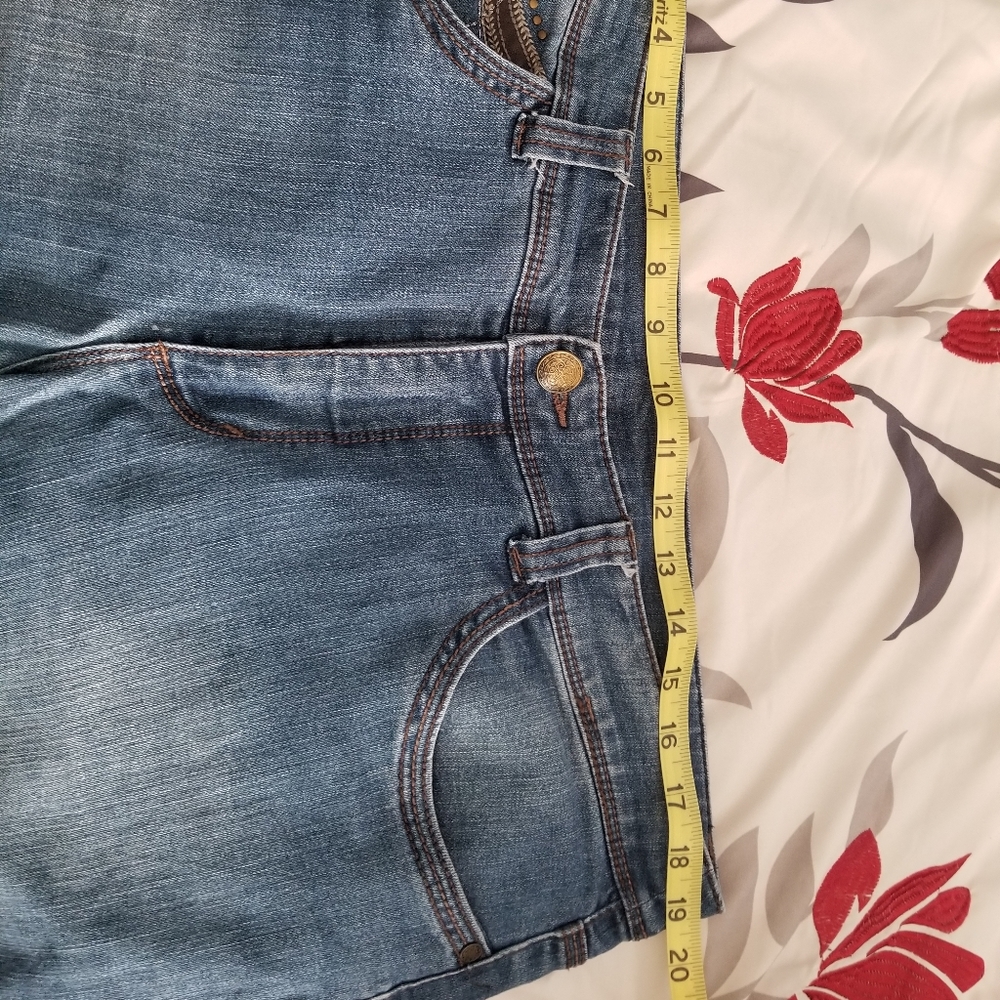 Jeans - Picture 6 of 6